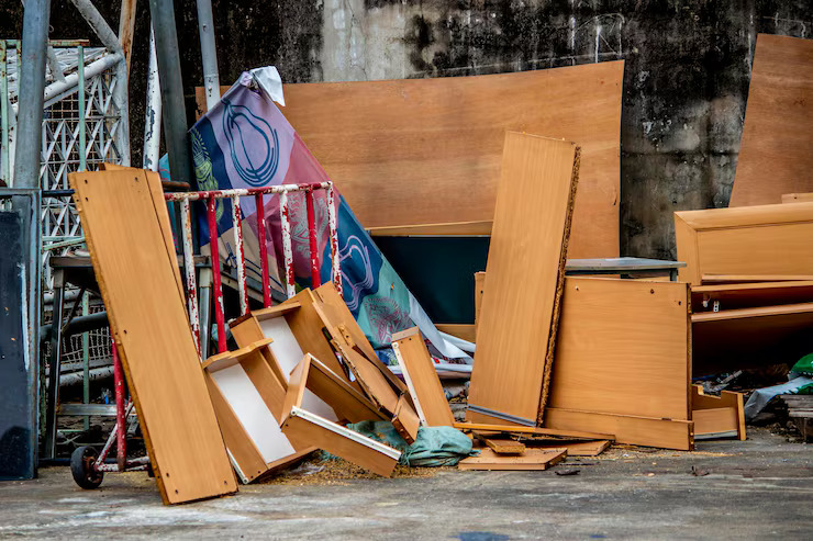 Junk Removal in Claremont: A Local Homeowner's Guide 1 Junk Removal in Claremont